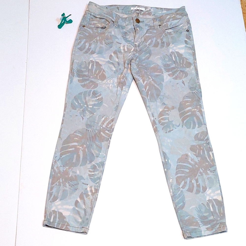CAbi Monstera Leaf Print Ankle Jeans, Size 4
